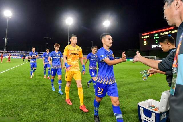 意甲-拉比奥头球助攻米利克制胜 尤文图斯1-0莱切